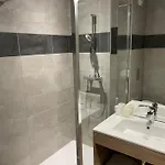 Hotel Logis Jum'hotel Saints-Geosmes