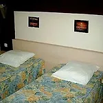 Logis Jum'hotel Hotel