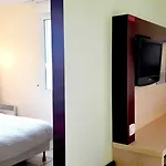 Logis Jum'hotel Hotel 3*