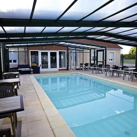 Hotel Logis Jum'hotel Saints-Geosmes