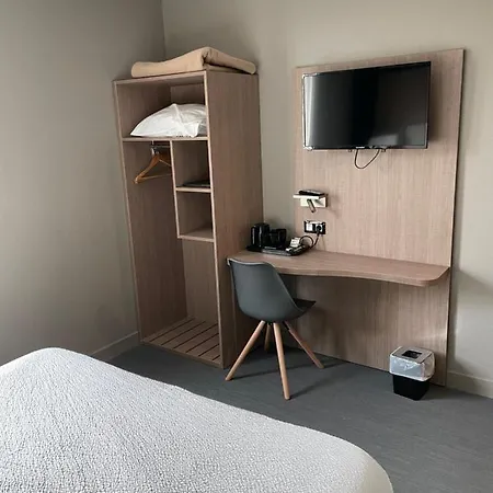 מלון Logis Jum'hotel