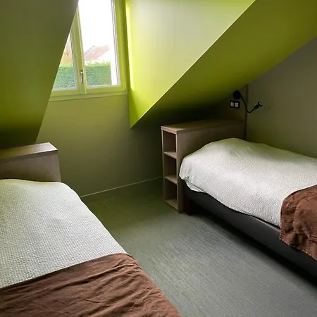 Logis Jum'hotel Saints-Geosmes