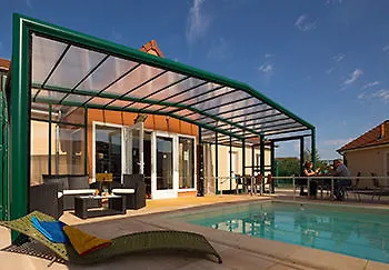 Logis Jum'hotel מלון 3*