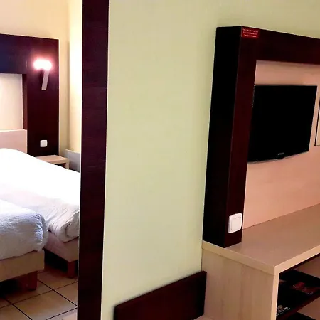 Logis Jum'hotel 3* Saints-Geosmes