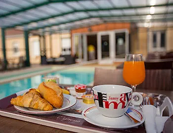 Logis Jum'hotel Hotel Saints-Geosmes